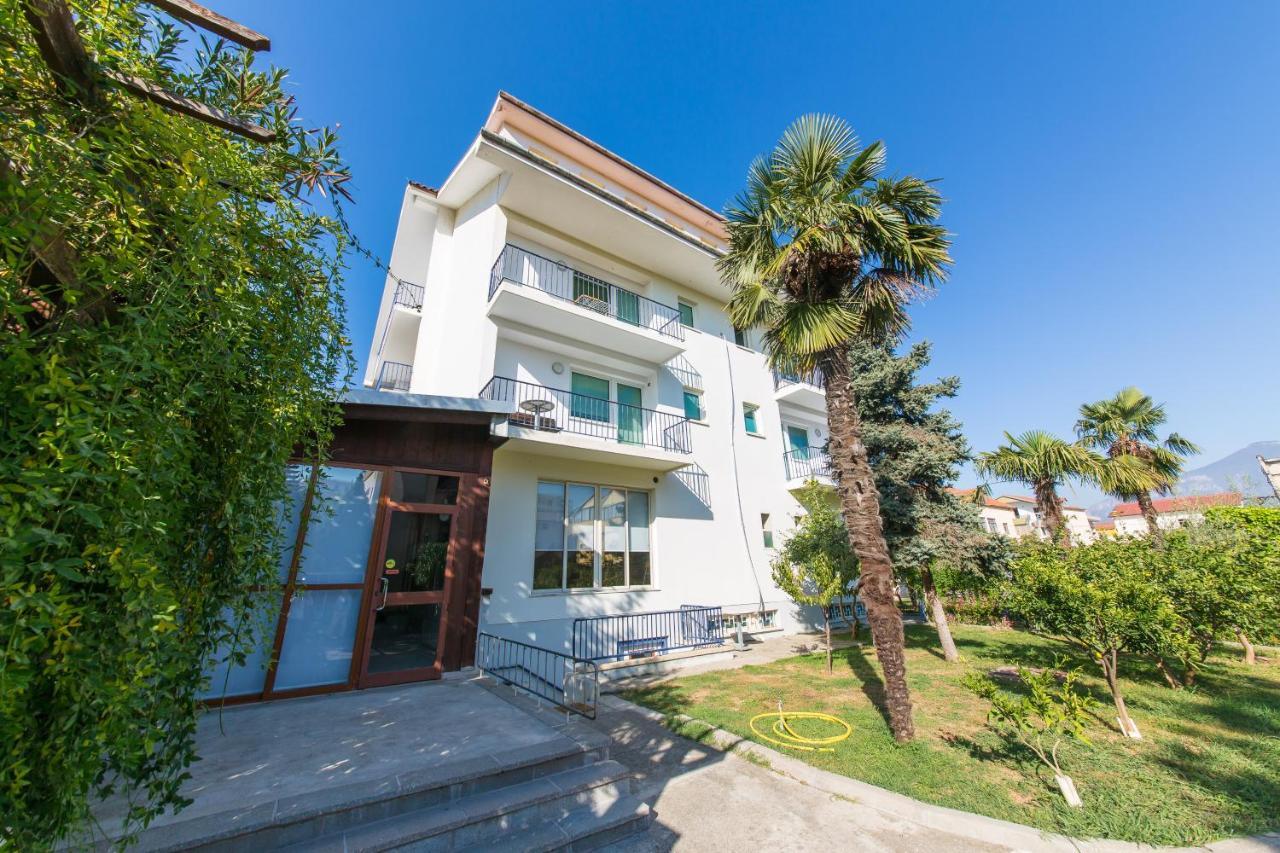 Hotel Heritage Tirana Exterior photo