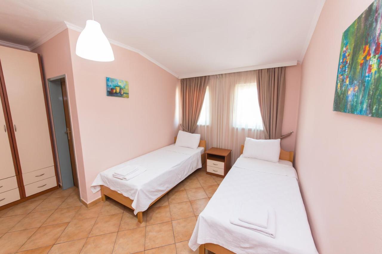 Hotel Heritage Tirana Exterior photo