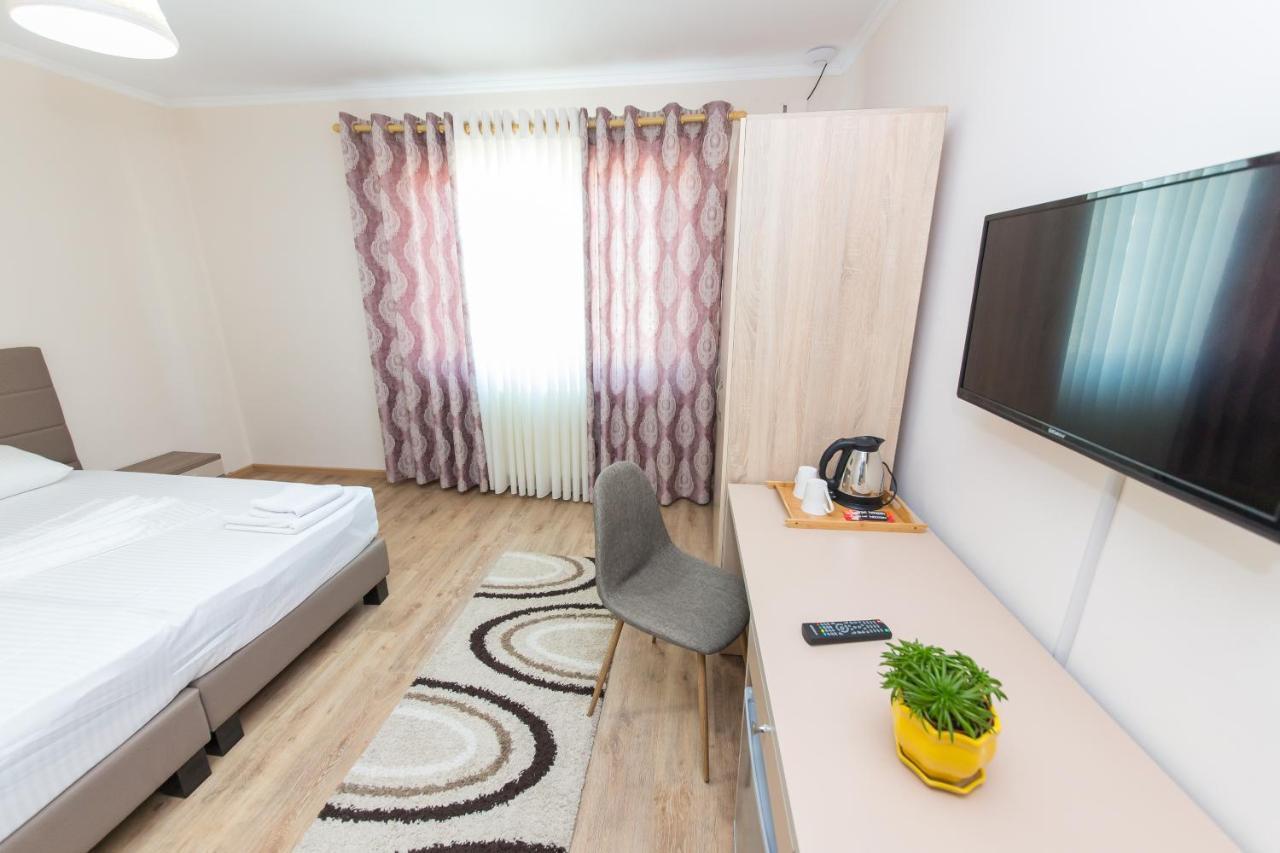 Hotel Heritage Tirana Exterior photo